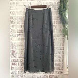 Floral Embroidered Maxi Skirt • Witchy Whimsigoth • Black Gray • Express • Large
